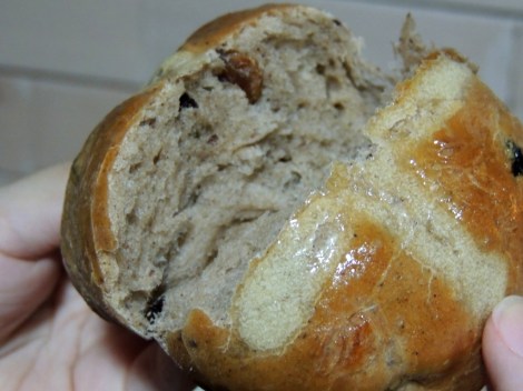 hot cross buns