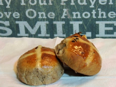 hot cross buns
