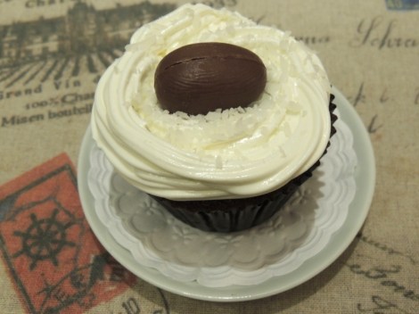 bounty cupcake