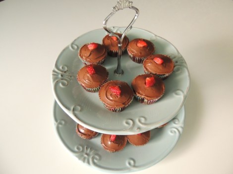 nutella raspberry cupcake