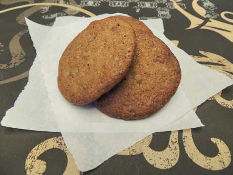 chocolate chip cookies