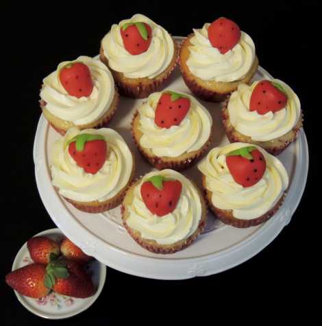 strawberry cupcakes