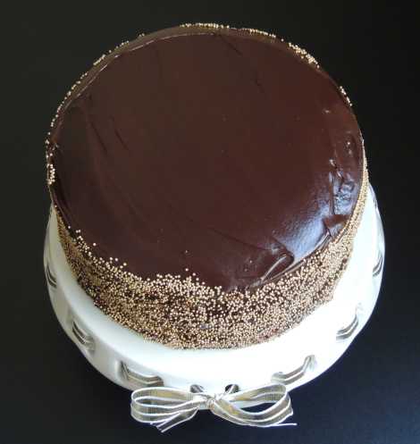 chocolate layer cake